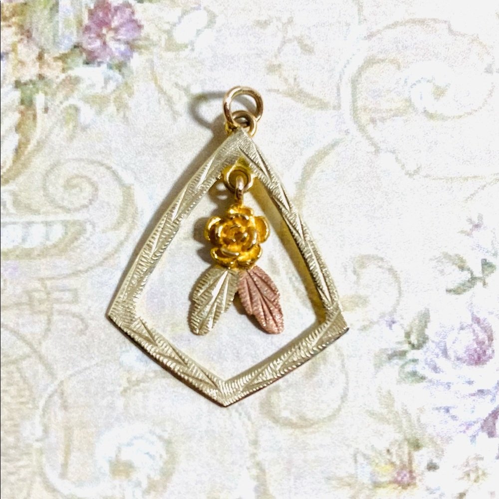 Solid 10K Black Hills Gold Pendant Landstrom’s